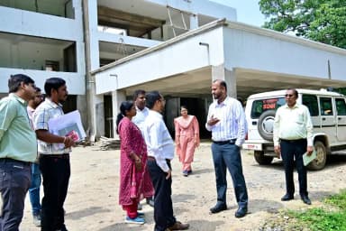 कार्यभार ग्रहण करने के बाद कलेक्टर ने निर्माणाधीन कंपोजिट बिल्डिंग का किया निरीक्षण।
#chhattisgarhcmo
#dprchhattisgarh
#GPM