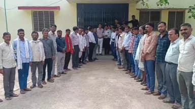 मनोहरथाना: मनोहरथाना के उपखंड अधिकारी को लोधा समाज ने राजधारा एप में लोधा जाति का नाम जोड़ने की मांग को लेकर ज्ञापन सौंपा
