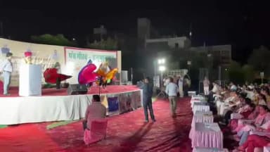 हनुमानगढ़: हनुमानगढ़ जिला स्थापना दिवस पर पंच गौरव भटनेर उत्सव में सेंट्रल पार्क में लोक कलाकारों ने दी सांस्कृतिक प्रस्तुतियाँ