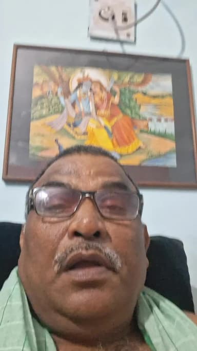 "राधे-राधे" बांकीपुर विधानसभा क्षेत्र के सम्मानित जनता मालिक गण... सस्ता चुनाव अभियान के नायक अधिवक्ता रामनाथ महतो।