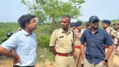 रोहतास के प्रसिद्ध प्राकृतिक पर्यटन स्थल मांझर कुंड का जिला पदाधिकारी, पुलिस अधीक्षक एवं वन प्रमंडल पदाधिकारी द्वारा संयुक्त निरीक्षण किया गया। इस दौरान पर्यटकों की सुरक्षा, पर्यावरण संरक्षण तथा क्षेत्र में फैली गंदगी को देखते हुए 30 जुलाई तक पर्यटकों के प्रवेश पर अस्थायी रोक लगाने का निर्णय लिया गया। इस अवधि में इस क्षेत्र की साफ-सफाई एवं आवश्यक सुरक्षा व्यवस्थाओं को सुदृढ़ किया जाएगा। साथ ही पर्यटकों के लिए बेहतर और व्यवस्थित संचालन सुनिश्चित करने हेतु नई विजिटर मैनेजमेंट प्रणाली विकसित की जाएगी।
#iprd