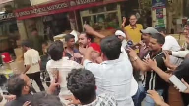 मुज़फ्फरनगर: लव जिहाद के नाम पर प्रेमी युगल की सरेआम पिटाई, वीडियो वायरल होने के बाद 5 नामजद समेत 17 हिंदू नेताओं पर मुकदमा दर्ज