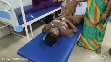 हाथरस: जिला अलीगढ़ के गोंडा में 11 हजार वोल्ट की विद्युत लाइन का करंट लगने से गंभीर घायल व्यक्ति को परिजन हाथरस लाए