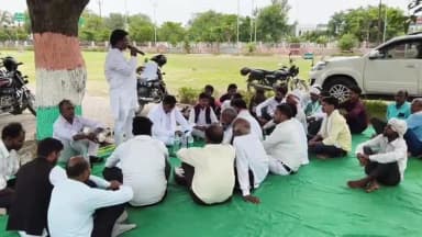 मंझनपुर: आईटीबीपी के जवान के समर्थन में जनमत पार्टी समेत सैकड़ों लोगों ने मंझनपुर डायट मैदान में किया धरना प्रदर्शन, सौंपा ज्ञापन