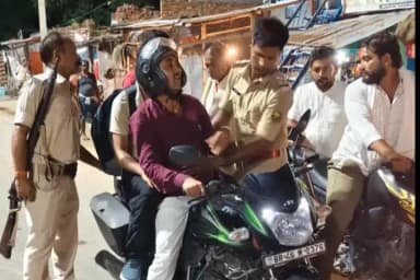 लखीसराय: अपराध नियंत्रण को लेकर लखीसराय जिले में पुलिस ने चलाया रोको टोको अभियान