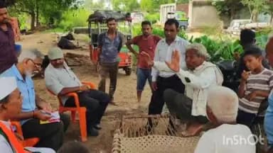 कासगंज: अखिल भारतीय कांग्रेस कमेटी के सदस्य मुनेन्द्रपाल सिंह राजपूत के नेतृत्व में प्रतिनिधिमंडल ने कई गांवों का दौरा किया