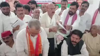गोरखपुर: गोरखपुर से सपा सांसद का बड़ा बयान, कहा- 'हक और अधिकार छीन रही है सरकार'