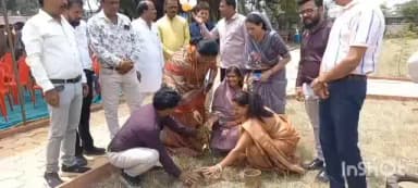 झाबुआ: पेटलावद में नगर परिषद ने भूमि पूजन व लोकार्पण कार्यक्रम आयोजित किया, कैबिनेट मंत्री हुईं शामिल