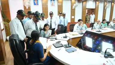 टिहरी: टिहरी जनता मिलन में 82 शिकायतों का त्वरित निस्तारण, डीएम ने दिए कड़े निर्देश