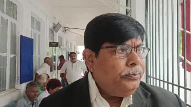 मधुबनी: प्रभारी एससी/एसटी कोर्ट उमेश कुमार पांडेय ने एससी/एसटी मारपीट मामले में माधवपुर मुखिया, सरपंच समेत 4 को जेल भेजा