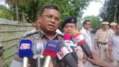 সৃজনগ্ৰাম: CRPF জোৱান অমৰেন্দ্ৰ ৰায়ৰ মৃত্যুৰ সন্দৰ্ভত মাণিকপুৰত জিলাৰ জেষ্ঠ্য আৰক্ষী অধীক্ষকৰ প্ৰতিক্ৰিয়া প্ৰকাশ
