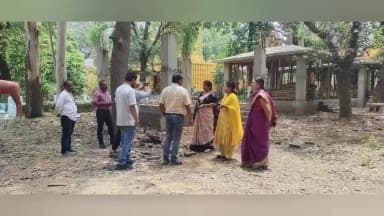 ଲଖନପୁର: ଶ୍ରାବଣ ପୂର୍ବରୁ ଝାଡେଶ୍ୱର ମନ୍ଦିରର ବିକାଶ କାର୍ଯ୍ୟର ସମୀକ୍ଷା କଲେ ପୌରାଧ୍ୟକ୍ଷା ରାନୀ ହାତୀ