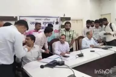 हरिद्वार: व्यापार मंडल ने जिलाधिकारी को सौंपा ज्ञापन