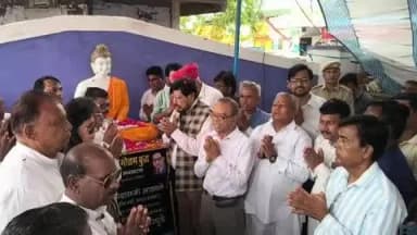 आबू रोड: आबूरोड में केंद्रीय राज्य मंत्री रामदास अठावले ने गौतम बुद्ध प्रतिमा का अनावरण किया, सांसद, विधायक आदि रहे मौजूद