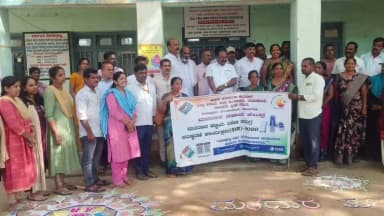 ಪಾವಗಡ: ಜನಸಂಪರ್ಕ ಸಭೆಯಲ್ಲೇ ಸೌಲಭ್ಯ ವಿತರಣೆ: 45 ಅಹವಾಲು ಸ್ವೀಕರಿಸಿ ಪರಿಹಾರಕ್ಕೆ ನಗರದಲ್ಲಿ ಶಾಸಕ ಹೆಚ್.ವಿ. ವೆಂಕಟೇಶ್ ಕ್ರಮ
