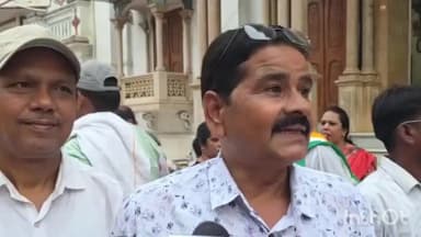 रायगढ़: राम मंदिर चढ़ावा चोरी मामले को लेकर कांग्रेस ने किया प्रदर्शन, धरना देकर सरकार के खिलाफ जमकर नारेबाजी