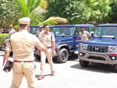 ಚಿಕ್ಕಬಳ್ಳಾಪುರ: ಜಿಲ್ಲಾ ಪೊಲೀಸ್ ಇಲಾಖೆಗೆ ಅತ್ಯಾಧುನಿಕ ಮೊಬೈಲ್ ಫೋರೆನ್ಸಿಕ್ ವ್ಯಾನ್, 3 ಬೊಲೆರೋ ವಾಹನಗಳ ಸೇರ್ಪಡೆ..!
