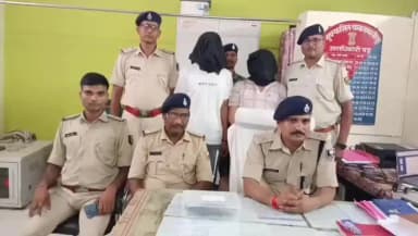 समस्तीपुर: मुफ्फसिल थाना अंतर्गत महादेव चौक पर वाहन चेकिंग के दौरान अवैध आग्नेयास्त्र के साथ 2 अपराधकर्मी गिरफ्तार, 5 फरार