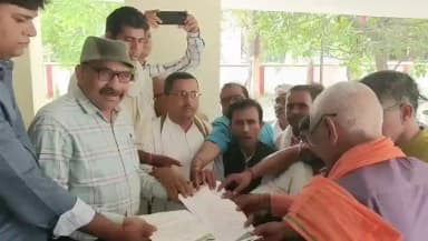 मनगवां: *दिनांक : 13 जुलाई 2026*
*स्थान : रीवा*
*बिजली समस्याओं को लेकर कांग्रेस का हल्ला बोल, संयुक्त ज्ञापन सौंपा*