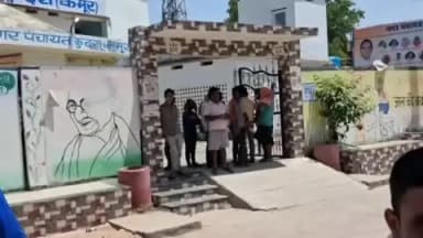 कुदरा: कैमूर में कुदरा नगर पंचायत में नल जल योजना ठप है वार्ड नंबर-4-5- वष से पाइपों में नहीं पहुंचा पानी के लेकर जनता में आक्र