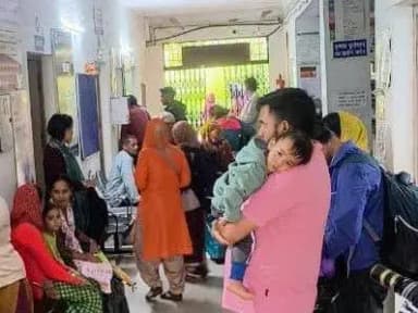 रुद्रप्रयाग: ऊखीमठ में बड़ा स्वास्थ्य शिविर, 262 लोगों को मिला मुफ्त इलाज और डिजिटल सेवा