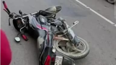 लालगंज: प्रधान ढाबे के पास अज्ञात वाहन की टक्कर से बाइक सवार युवक गंभीर रूप से घायल, किया गया रेफर
