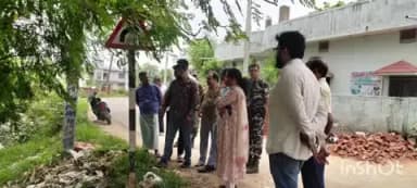 गढ़वा: गढ़वा उपविकास आयुक्त ने जिला परिषद मार्केट और छत्तरपुर पंचायत का किया निरीक्षण