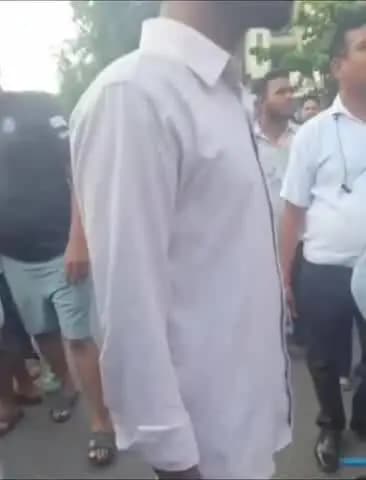 ठाणे: घणसोलीत महिलेचा रस्त्यावर हाय व्होल्टेज ड्रामा, व्हिडिओ सोशल मीडियावर व्हायरल