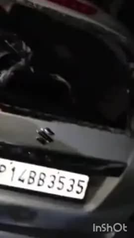नजीबाबाद: किरतपुर में नजीबाबाद-बिजनौर रोड पर कार पलटने से 1 युवक की मौत, 3 गंभीर घायल।