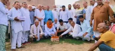 बहादुरगढ़: विधायक राजेश जून ने डाबोदा कला में 20 लाख 80 हजार रुपए की लागत से बनने वाली चौपाल की नींव रखी
