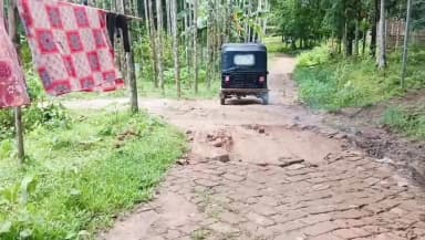 কমলপুর: কমলপুর দক্ষিণ মানিক ভান্ডার এলাকায় রাস্তা সংস্কার হীন