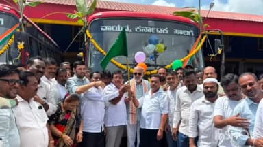 ಮುಂಡಗೋಡ: ಬಸ ನಿಲ್ದಾಣದಲ್ಲಿ ನೂತನ ಬಸ್ ಸೇವೆಗೆ ಶಾಸಕ ಹೆಬ್ಬಾರ್ ಚಾಲನೆ