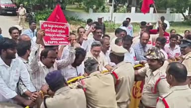 మచిలీపట్నం దక్షిణం: టెట్ రద్దు చేయాలంటూ ఉపాధ్యాయుల ఆందోళన