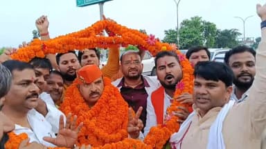 बस्ती: बस्ती पहुँचे भाजपा पिछड़ा वर्ग मोर्चा के प्रदेश अध्यक्ष प्रकाश पाल का जोरदार स्वागत हुआ