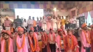 कप्तानगंज: रामकोला में एक साथ गूंजी 300 शहनाइयाँ, दीपक-राविया की शादी बनी चर्चा का केंद्र