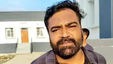 बैरगनियां: बैरगनिया के सीओ आशीष आनंद ने बाढ़ प्रभावित क्षेत्रों का किया निरीक्षण, राहत शिविरों की तैयारियों का लिया जायजा