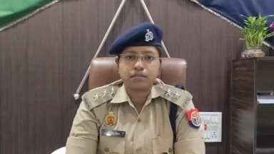 #BijnorPolice
थाना किरतपुर क्षेत्रान्तर्गत एक कार के अनियंत्रित होकर डिवाइडर से टकराकर पलट जाने संंबंधी सड़क दुर्घटना में कार सवार 01 व्यक्ति की मृत्यु एवं 03 व्यक्तियों के घायल हो जाने पर की जा रही पुलिस कार्यवाही के संबंध में क्षेत्राधिकारी नजीबाबाद, बिजनौर की बाइट ।
#UPPolice https://t.co/kTFIdYEZhO