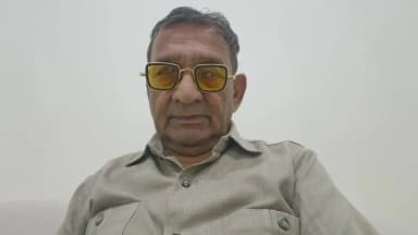 खंडवा नगर: #खासखबर प्रमोदजैन# वीडियो बुलेटिन,(वाहन स्टार्ट समस्या,धुआं,फ़टाके छोड़ते हैं,एवरेज कम,पेट्रोलमंत्री ध्यान दे?)मीडिया में