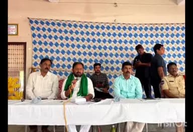 జూలూరుపాడు: జూలూరుపాడు లో ఏర్పాటు చేసిన బిఎల్ఎ ల సమావేశంలో పాల్గొన్న వైరా ఎమ్మెల్యే రాందాస్ నాయక్