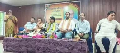 ନୂଆପଡା: *ନୂଆପଡ଼ାରେ ବର୍ଷୀୟାନ ଜନନାୟକ ସ୍ୱର୍ଗୀୟ ଘାସିରାମ ମାଝୀଙ୍କ ଜୟନ୍ତୀ ପାଳିତ, ଯୋଗଦେଲେ ବିଧାୟକ