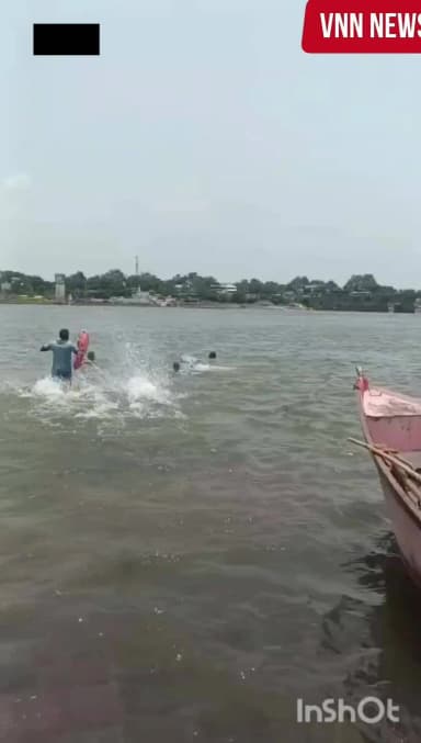 बड़वाह के नवगढ़ खेड़ी में इंदौर से आए चार युवक डूबने लगे गोताखोरों ने बचाया