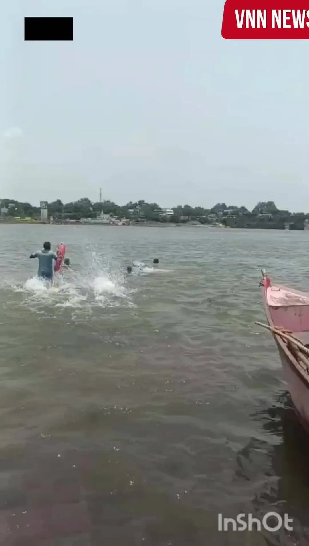 बड़वाह के नवगढ़ खेड़ी में इंदौर से आए चार युवक डूबने लगे गोताखोरों ने बचाया
