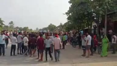 कुदारन चौराहा के पास भारी स्टीडेंट