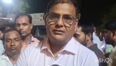 रायबरेली: डिग्री कॉलेज चौराहे पर डॉ. अमित सिंह की गिरफ्तारी के विरोध में चल रहे धरना प्रदर्शन में पहुंचे IMA के अध्यक्ष, दिया बयान