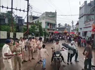 कुरूद: कुरूद में रथयात्रा पर्व के मद्देनज़र पुलिस ने किए सुरक्षा के पुख्ता इंतजाम