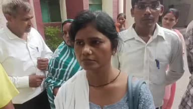 मऊ: आम आदमी पार्टी की महिला जिला अध्यक्ष रीता भारती को अपने ही मकान में किराए पर कमरा देना पड़ा भारी