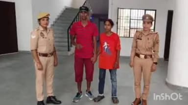 रुद्रपुर: देवरिया के सिंगही के पास पुलिस ने रात में सड़क पर भटक रही महिला को परिजनों से मिलाया