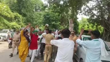 @बाराबंकी_उत्तर_प्रदेश_देश_बचाओ_मोर्चा भारत अमेरिका ट्रेड डील #Barabanki_Uttar_Pradesh_Save_the_Country_Front India-US Trade Deal
@भारतीय_किसान_संगठन #bharatiya_kisan_sangathan