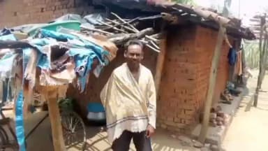 ଟିଟିଲାଗଡ: ଧୁନକେଡା ଗ୍ରାମର କୈଳାସ ସେଲମାଙ୍କୁ ପିଏମ୍ ଆବାସ ଯୋଜନାରେ ଘର ପ୍ରଦାନ ଦାବି