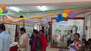 सिमडेगा: रक्षाबंधन के लिए सिमडेगा डाक विभाग की विशेष तैयारी, वॉटरप्रूफ लिफाफा उपलब्ध